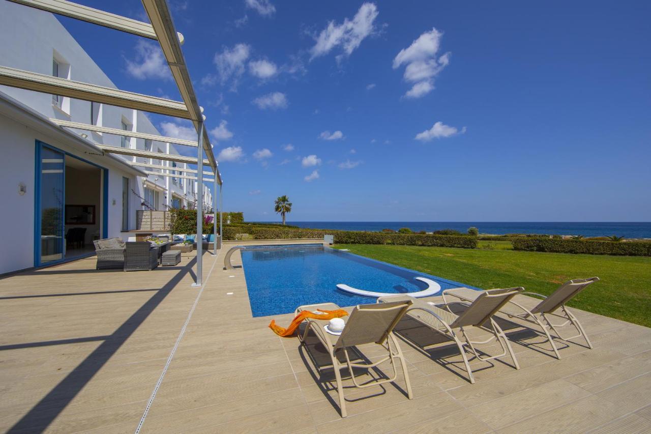 Protaras Seafront Villa Infinte Aretousa Esterno foto