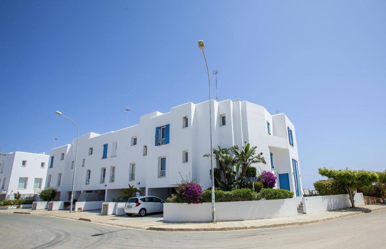 Protaras Seafront Villa Infinte Aretousa Esterno foto